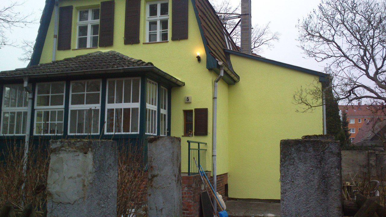 Hauseingang mit Veranda